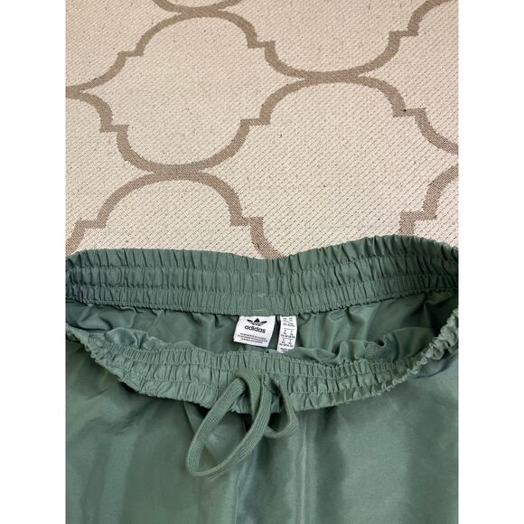 Adidas Originals Adicolor 3-Stripes cargo wide leg drawstring hem pants, size XL - Picture 13 of 16